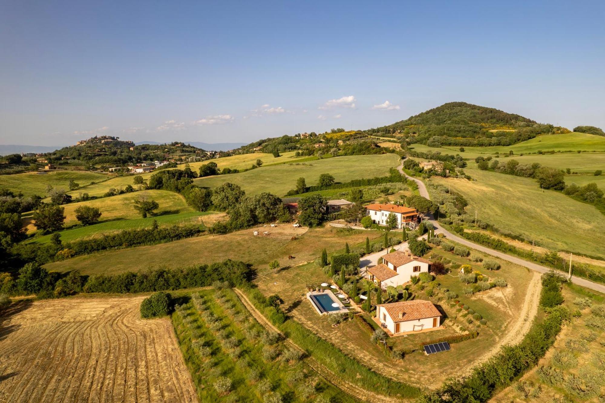 La Pievina Villa Montepulciano Exterior photo